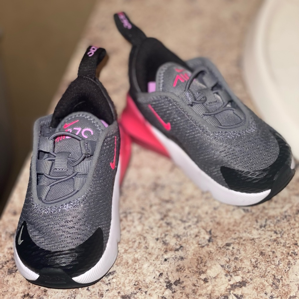 Toddler girl air max 5c